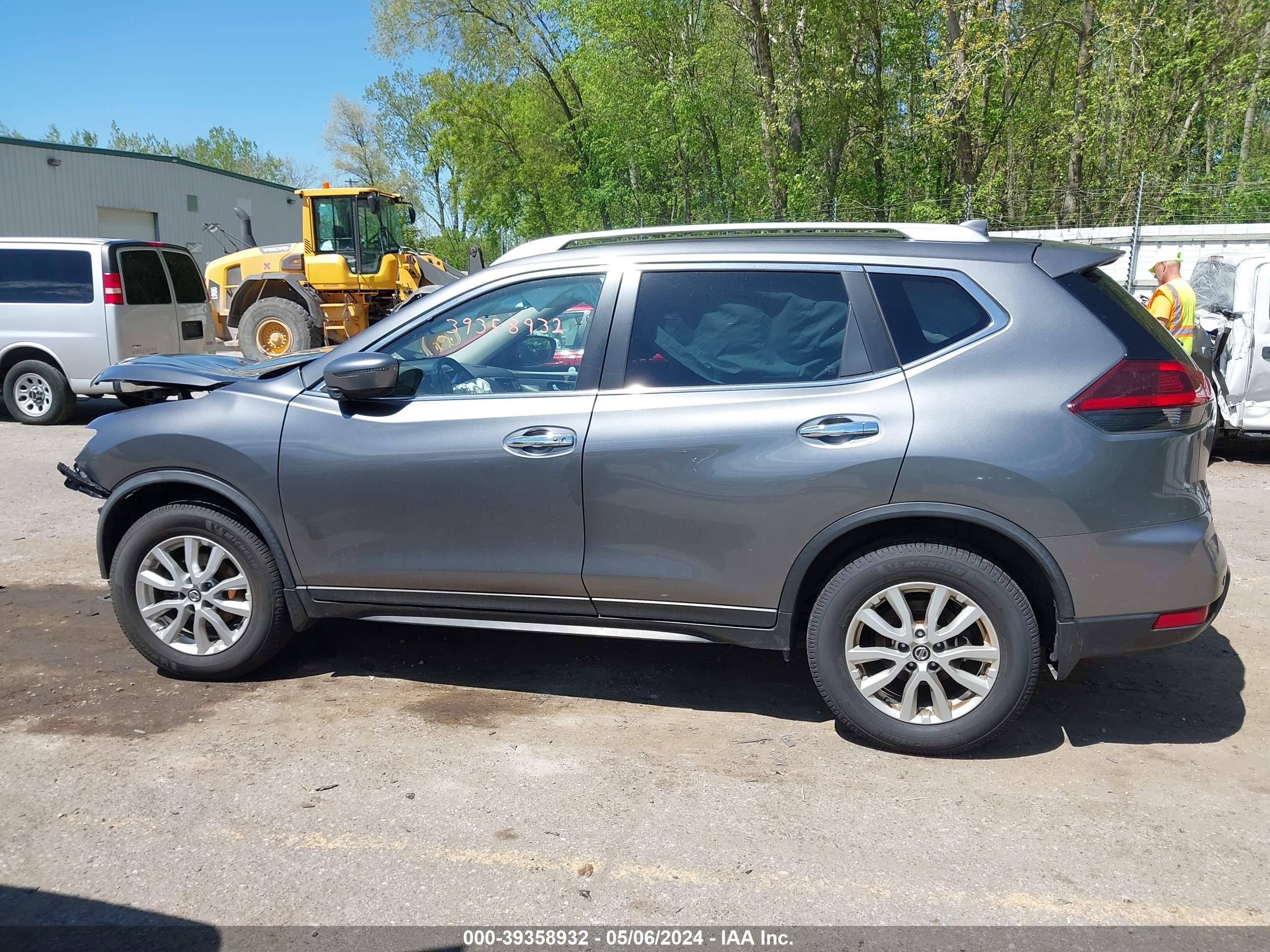 Photo 13 VIN: JN8AT2MV7LW113155 - NISSAN ROGUE 