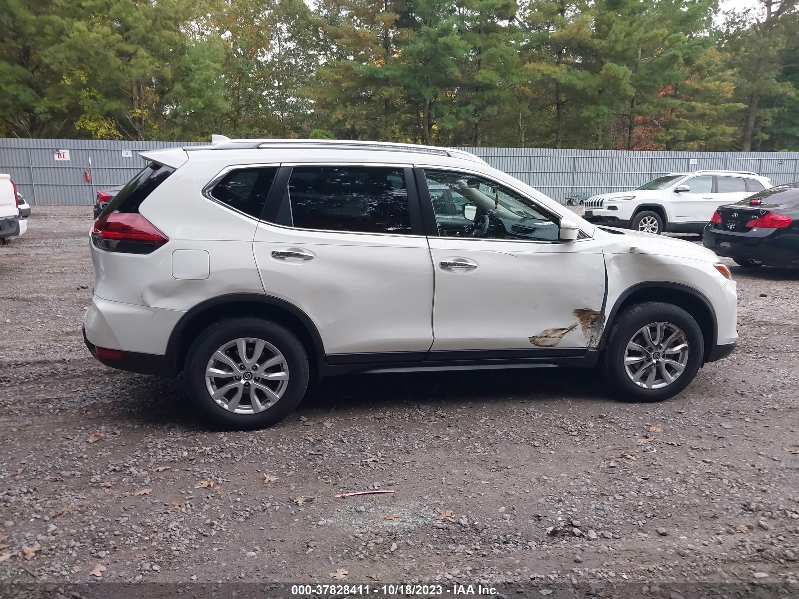 Photo 12 VIN: JN8AT2MV7LW144132 - NISSAN ROGUE 