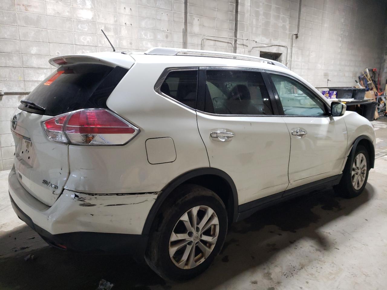 Photo 2 VIN: JN8AT2MV8GW151158 - NISSAN ROGUE 