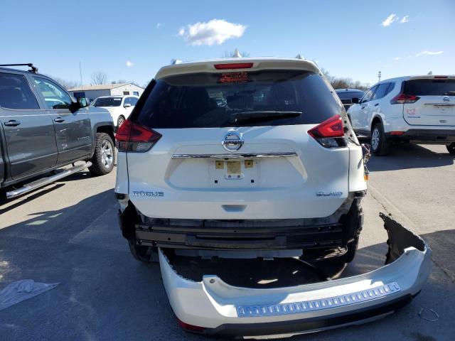 Photo 5 VIN: JN8AT2MV8HW017123 - NISSAN ROGUE 