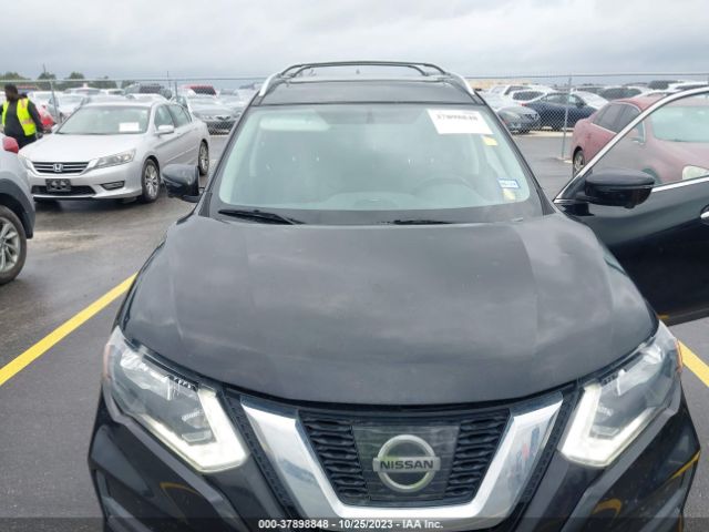 Photo 5 VIN: JN8AT2MV8HW026193 - NISSAN ROGUE 