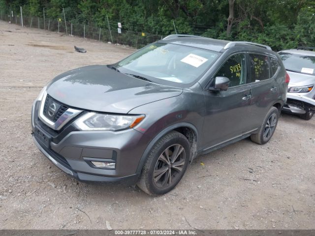 Photo 1 VIN: JN8AT2MV8HW285184 - NISSAN ROGUE 