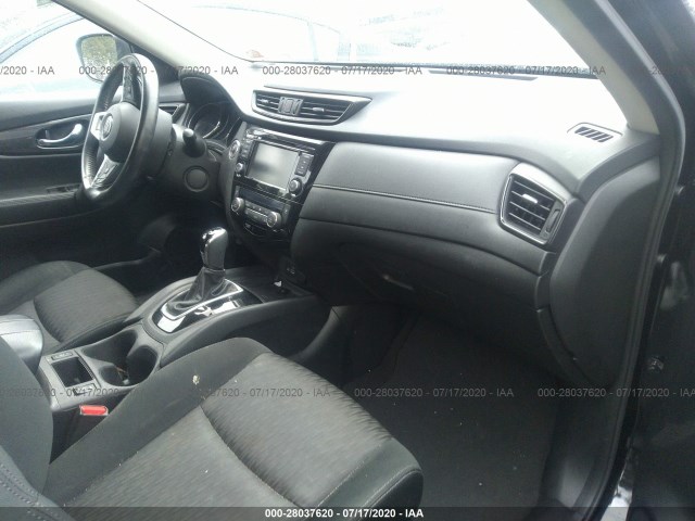 Photo 4 VIN: JN8AT2MV8JW313250 - NISSAN ROGUE 