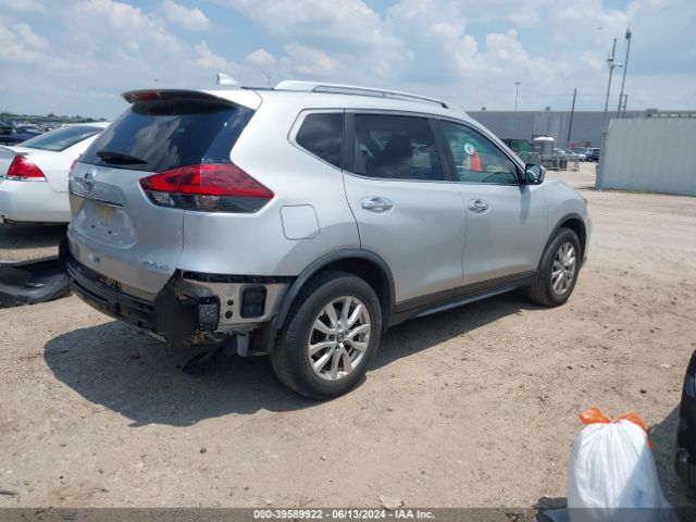 Photo 3 VIN: JN8AT2MV8JW344742 - NISSAN ROGUE 