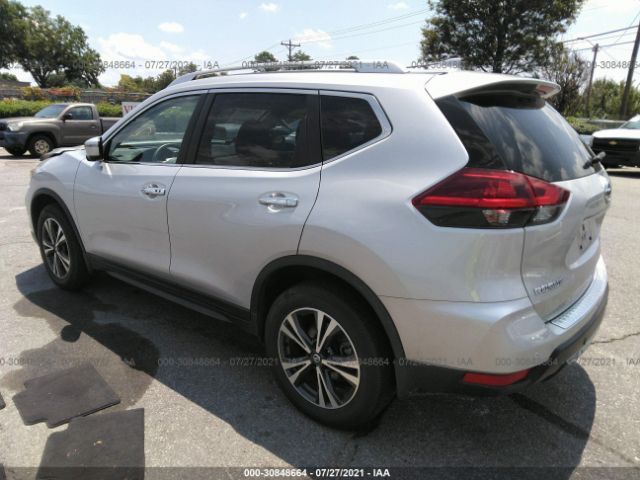 Photo 2 VIN: JN8AT2MV8KW377077 - NISSAN ROGUE 