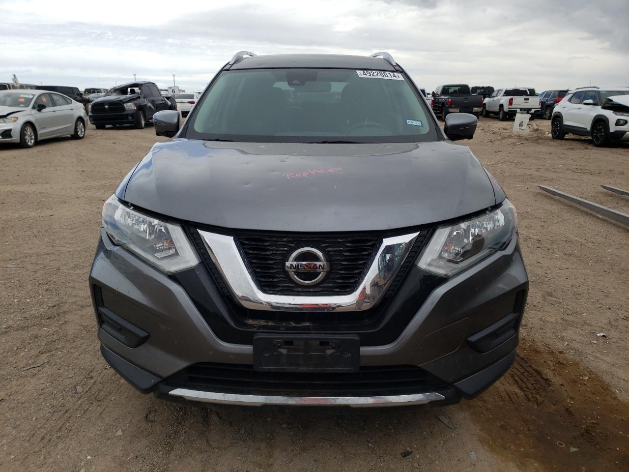 Photo 4 VIN: JN8AT2MV8KW382747 - NISSAN ROGUE 