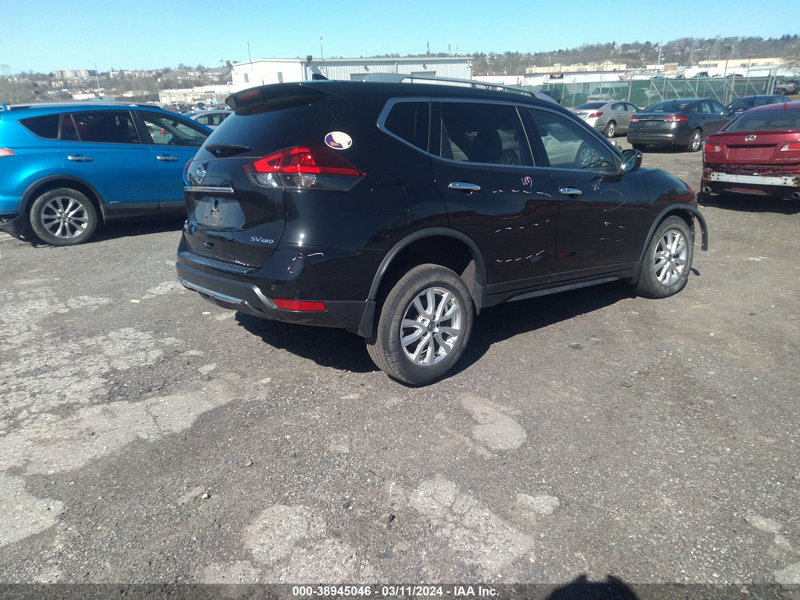 Photo 3 VIN: JN8AT2MV8LW135391 - NISSAN ROGUE 