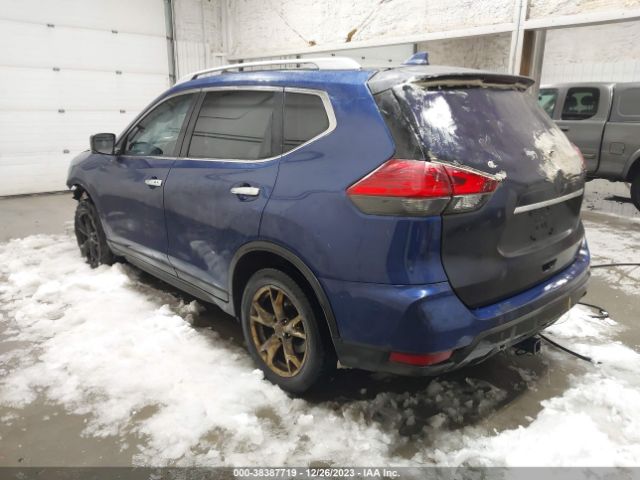 Photo 2 VIN: JN8AT2MV9HW021939 - NISSAN ROGUE 