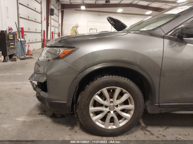 Photo 5 VIN: JN8AT2MV9HW270788 - NISSAN ROGUE 