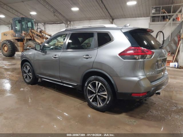 Photo 2 VIN: JN8AT2MV9JW316013 - NISSAN ROGUE 