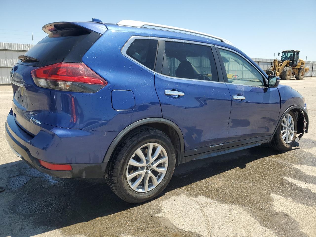 Photo 2 VIN: JN8AT2MV9LW138901 - NISSAN ROGUE 