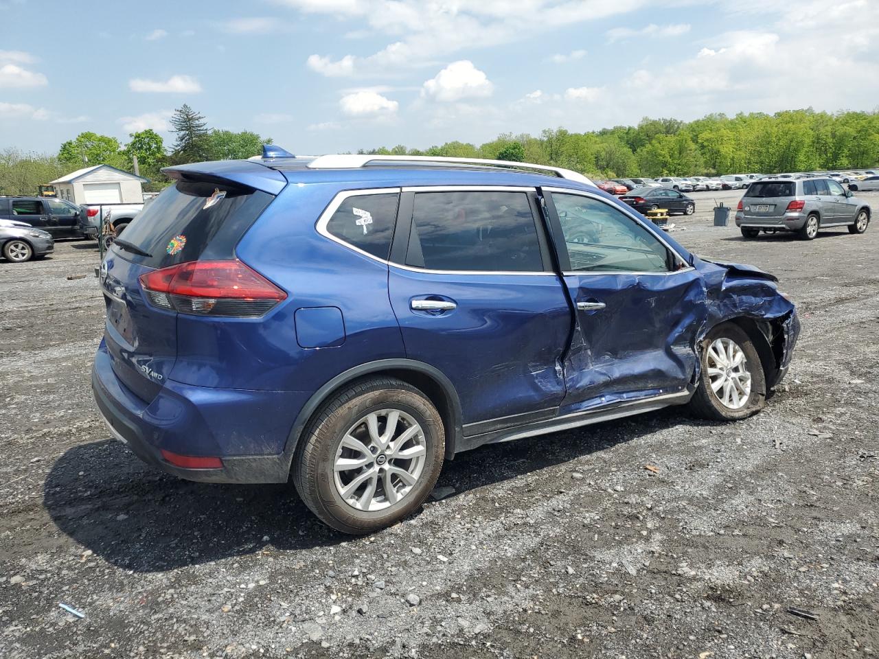 Photo 2 VIN: JN8AT2MV9LW142110 - NISSAN ROGUE 