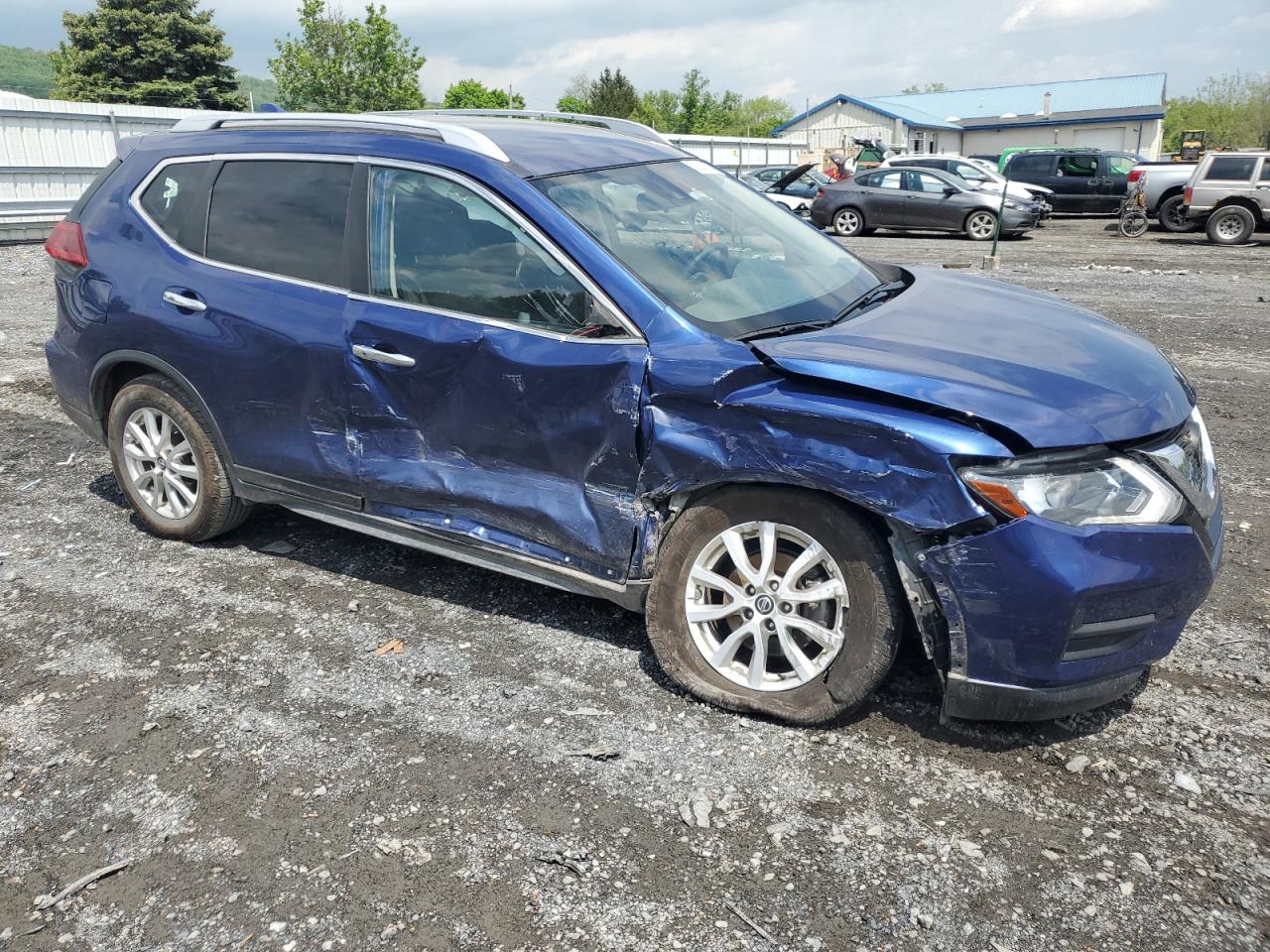 Photo 3 VIN: JN8AT2MV9LW142110 - NISSAN ROGUE 