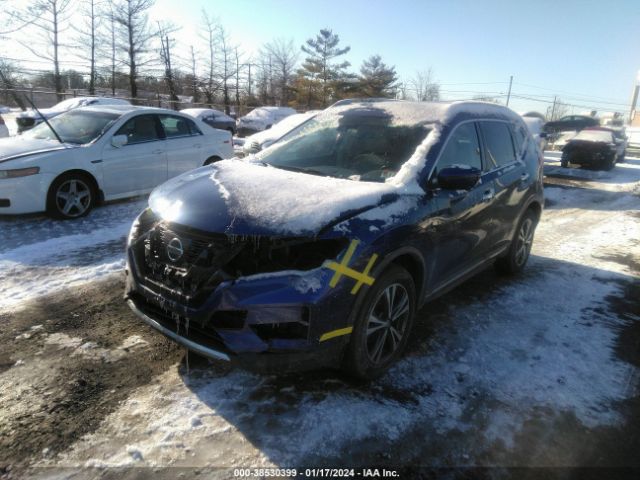 Photo 1 VIN: JN8AT2MVXHW002848 - NISSAN ROGUE 