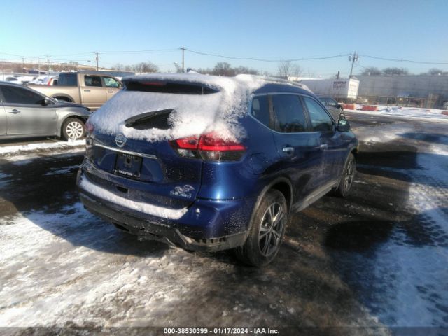 Photo 3 VIN: JN8AT2MVXHW002848 - NISSAN ROGUE 