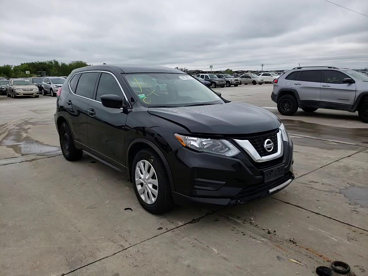 Photo 10 VIN: JN8AT2MVXHW014076 - NISSAN ROGUE S 