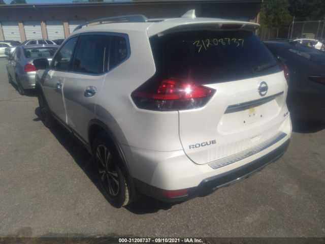 Photo 2 VIN: JN8AT2MVXJW305229 - NISSAN ROGUE 