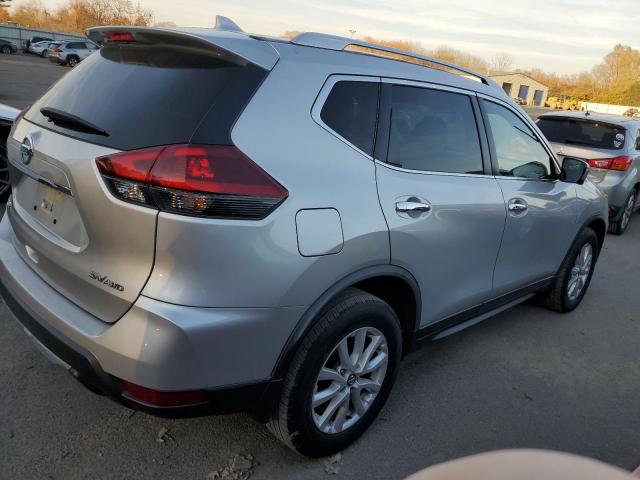 Photo 2 VIN: JN8AT2MVXJW351465 - NISSAN ROGUE 