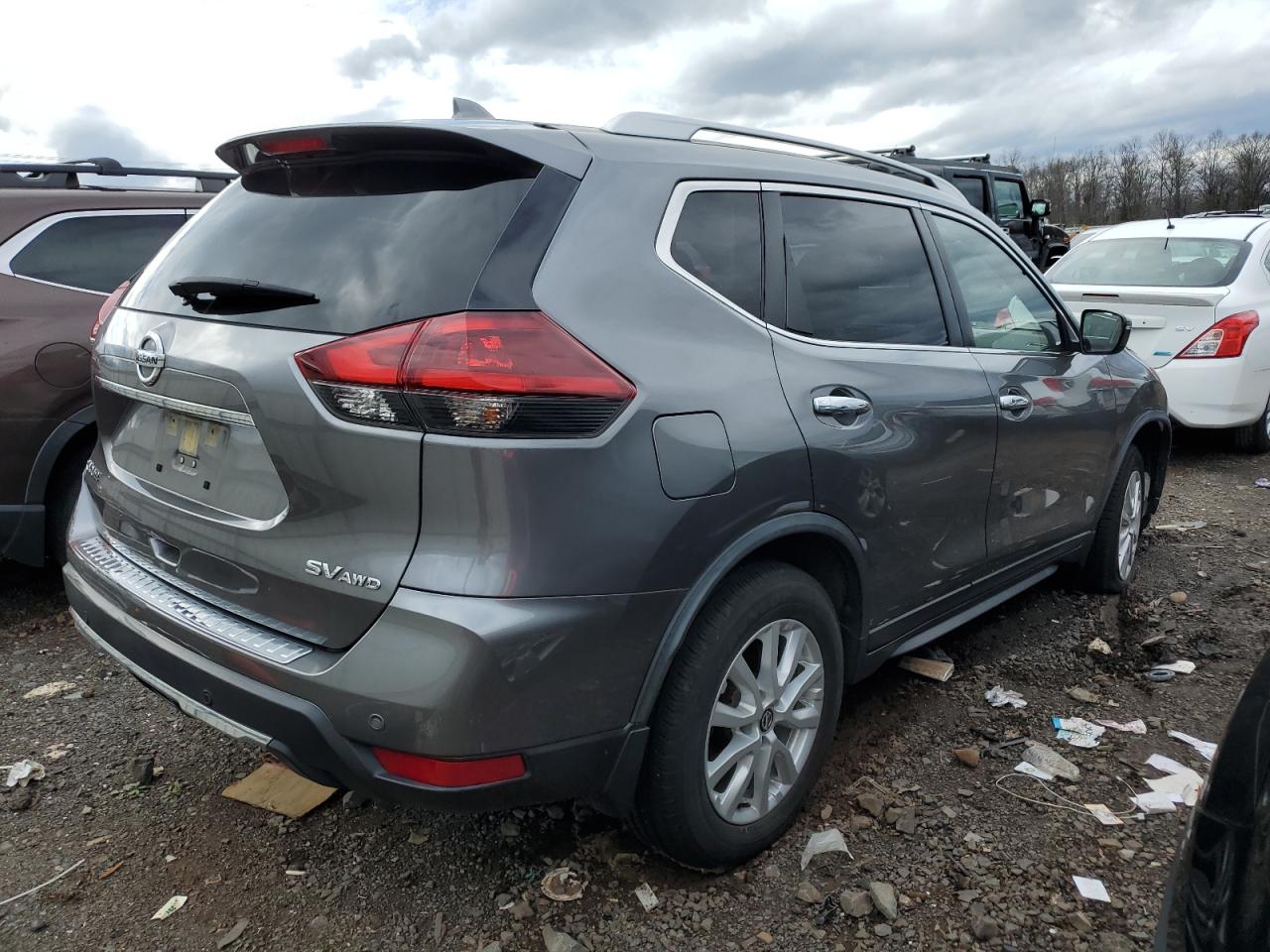 Photo 2 VIN: JN8AT2MVXKW374794 - NISSAN ROGUE 