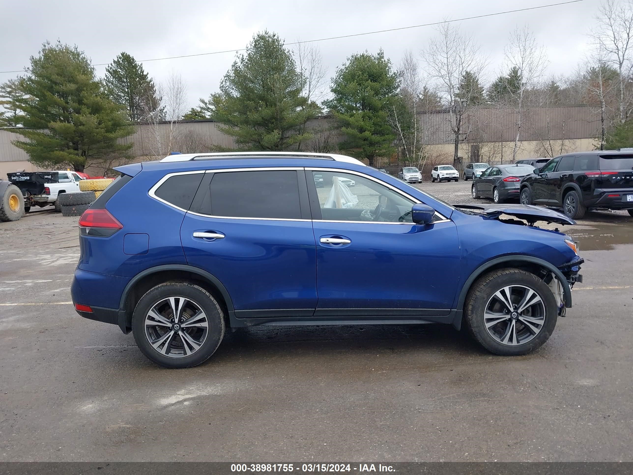 Photo 13 VIN: JN8AT2MVXKW377341 - NISSAN ROGUE 