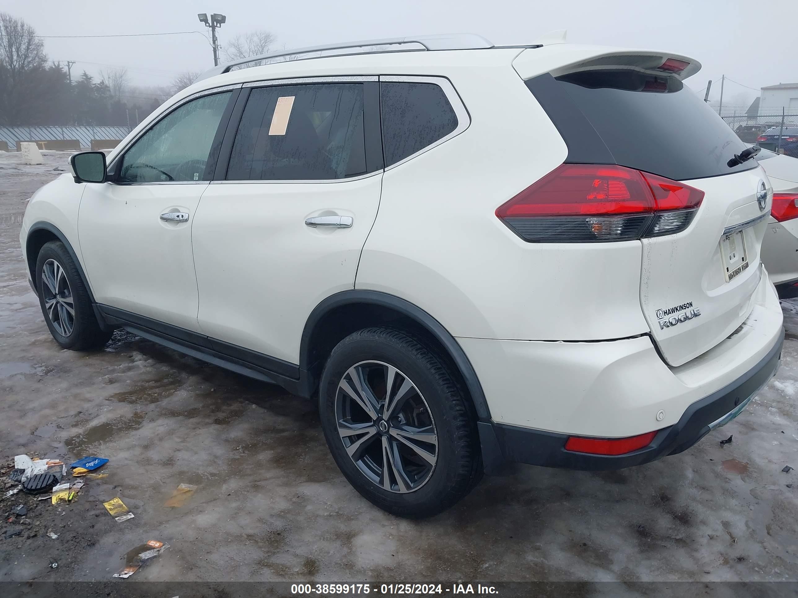 Photo 2 VIN: JN8AT2MVXKW380840 - NISSAN ROGUE 