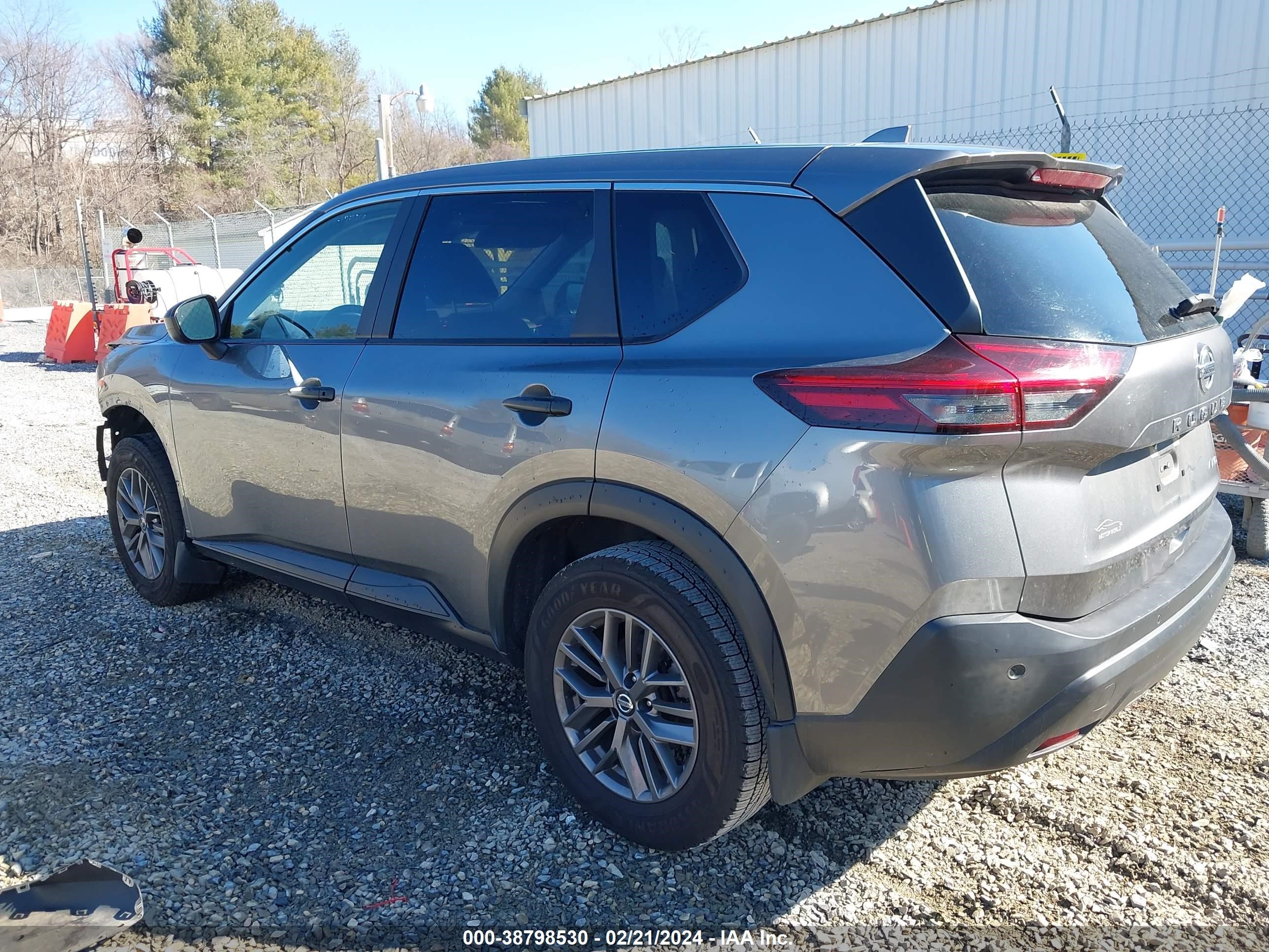 Photo 2 VIN: JN8AT3AB1MW209526 - NISSAN ROGUE 