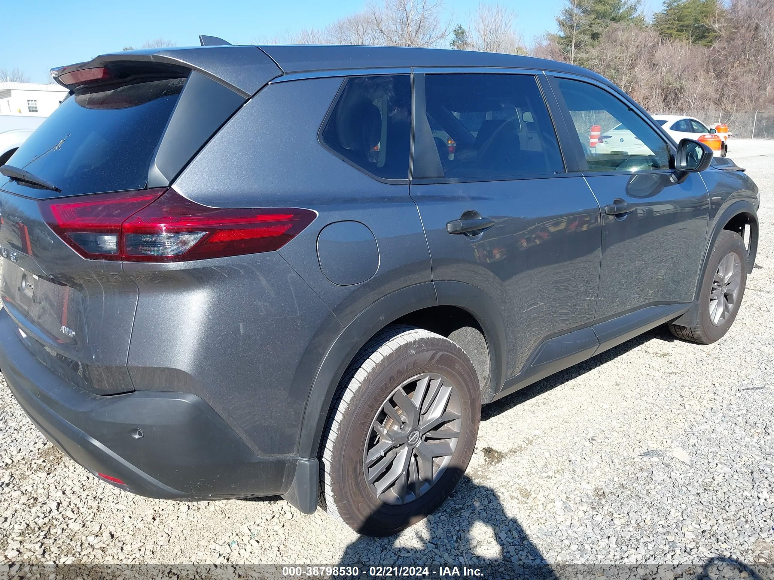 Photo 3 VIN: JN8AT3AB1MW209526 - NISSAN ROGUE 