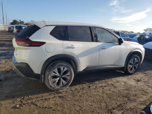 Photo 2 VIN: JN8AT3BA1MW007632 - NISSAN ROGUE SV 