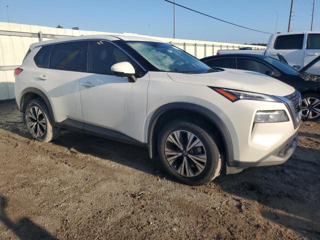 Photo 3 VIN: JN8AT3BA1MW007632 - NISSAN ROGUE SV 