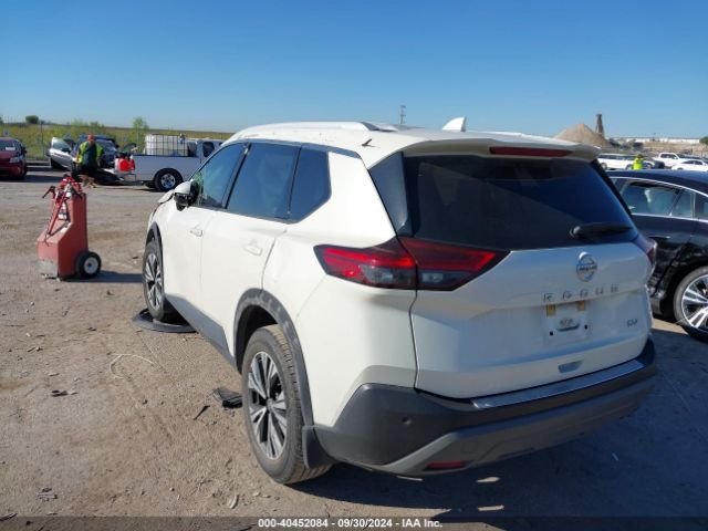 Photo 2 VIN: JN8AT3BA2MW021717 - NISSAN ROGUE 