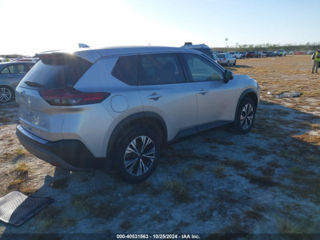 Photo 3 VIN: JN8AT3BA3MW006448 - NISSAN ROGUE 