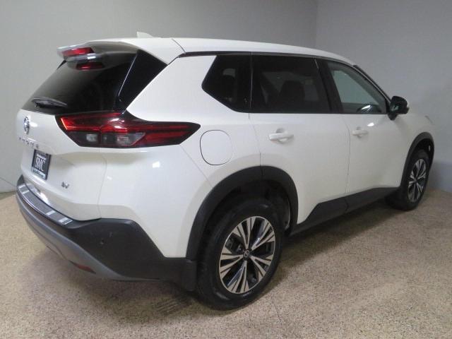 Photo 2 VIN: JN8AT3BA5MW018133 - NISSAN ROGUE SV 