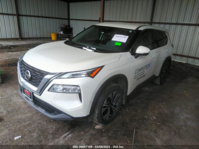 Photo 1 VIN: JN8AT3BA7MW011944 - NISSAN ROGUE 