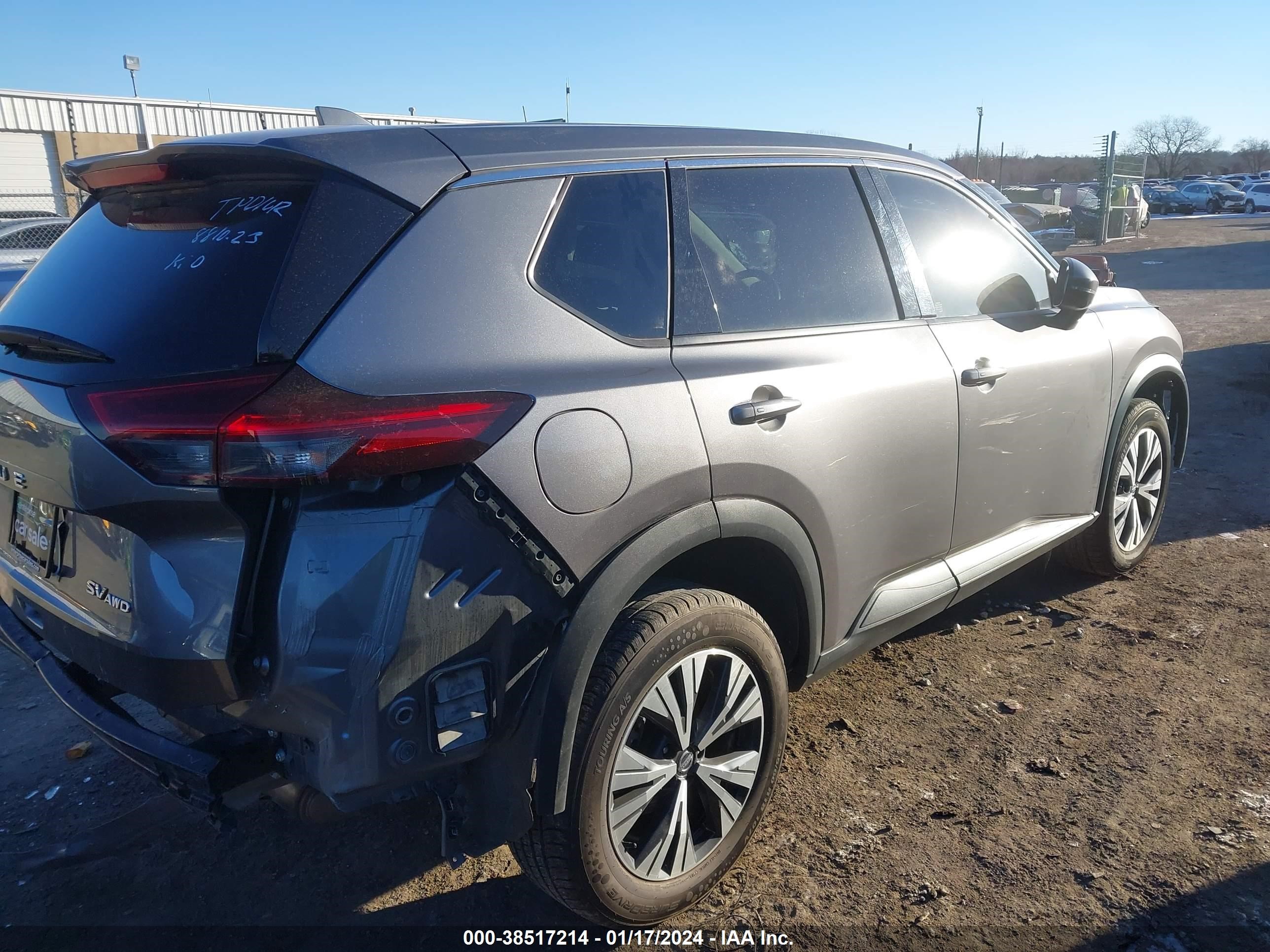 Photo 3 VIN: JN8AT3BB5MW225212 - NISSAN ROGUE 