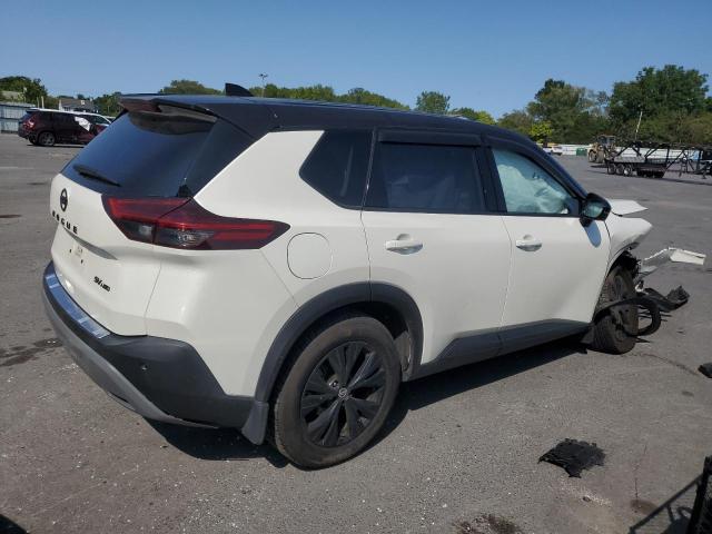 Photo 2 VIN: JN8AT3BBXMW202069 - NISSAN ROGUE SV 