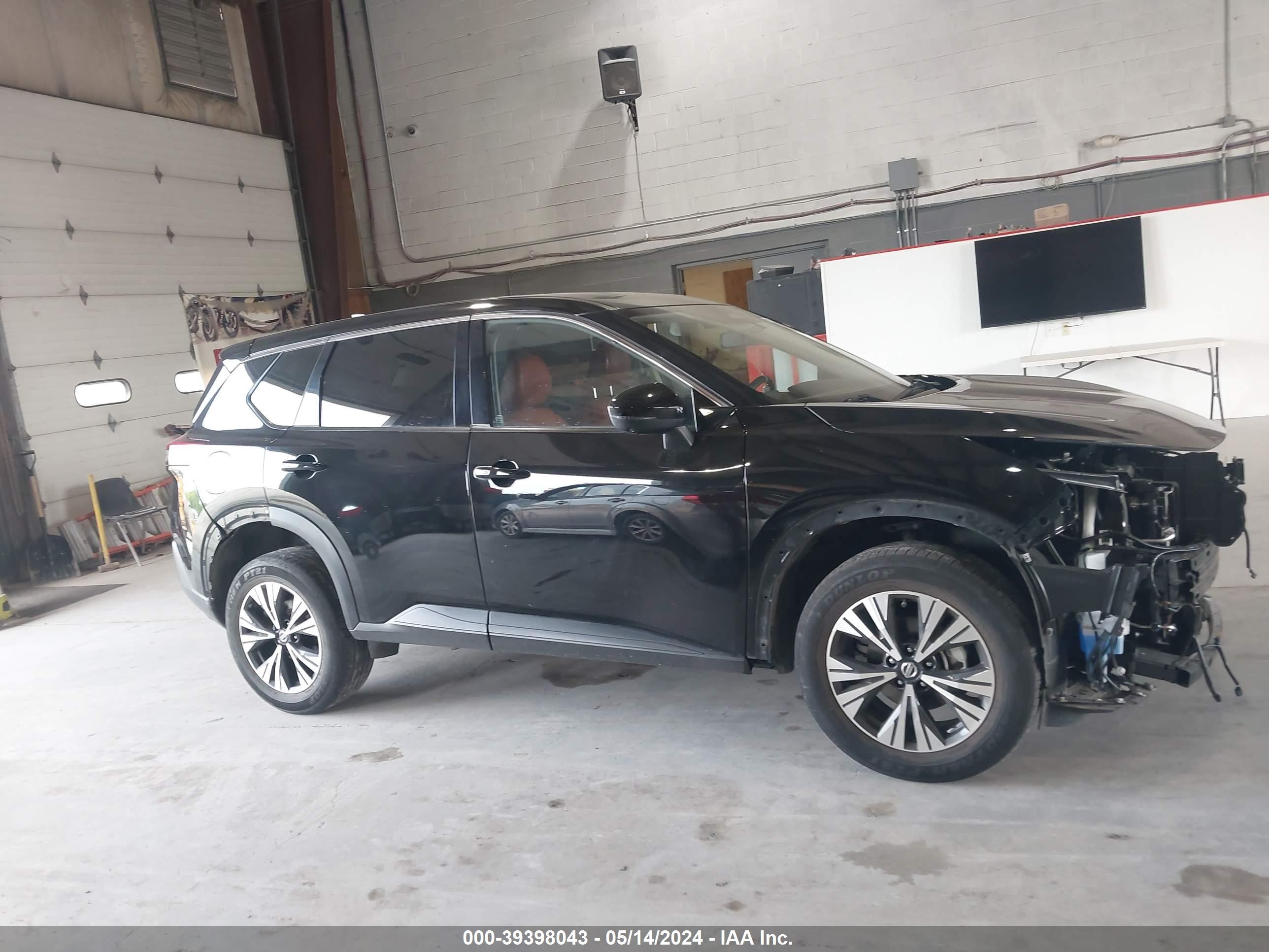 Photo 13 VIN: JN8AT3BBXMW217204 - NISSAN ROGUE 