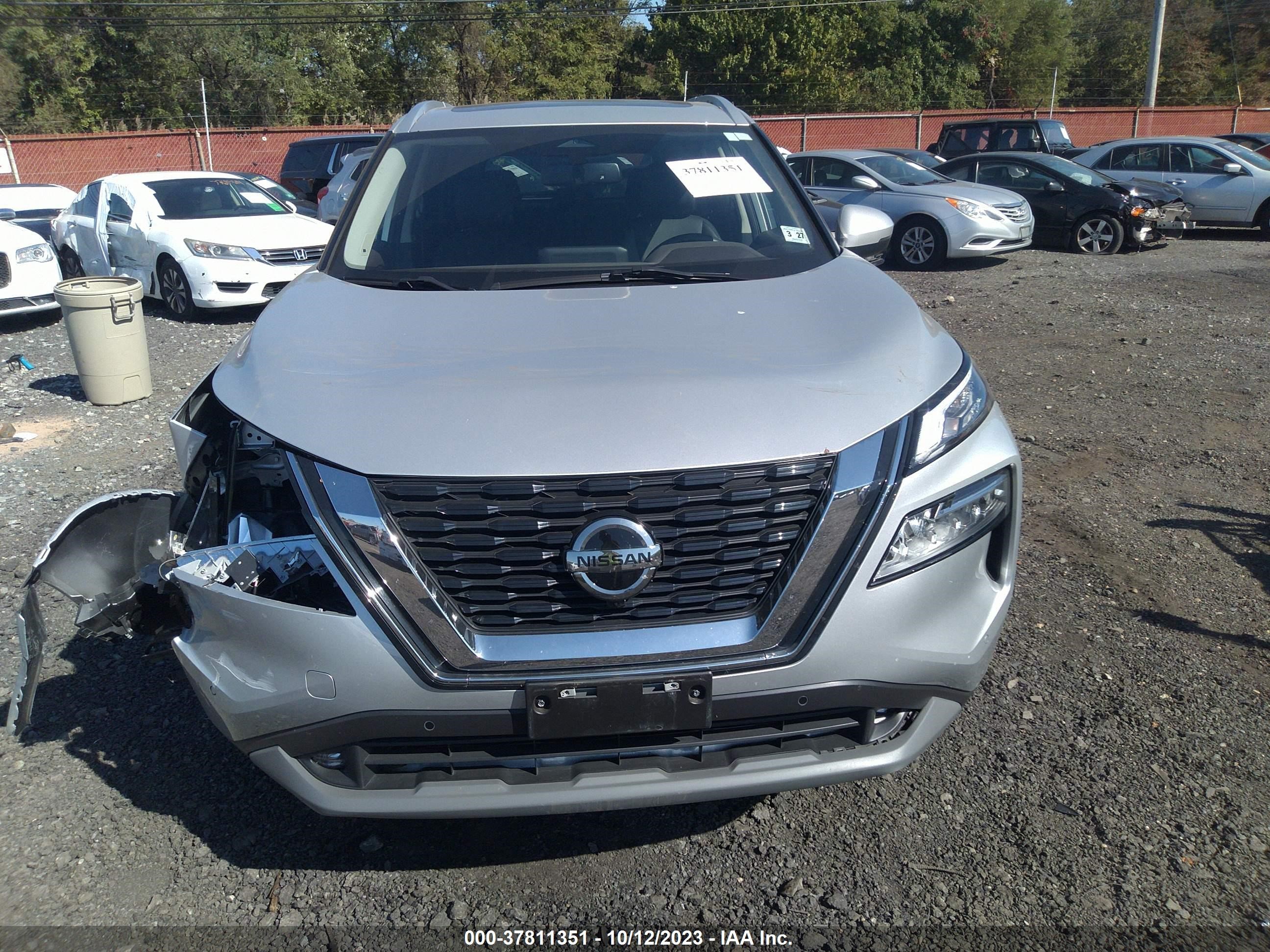 Photo 11 VIN: JN8AT3CB2MW240040 - NISSAN ROGUE 