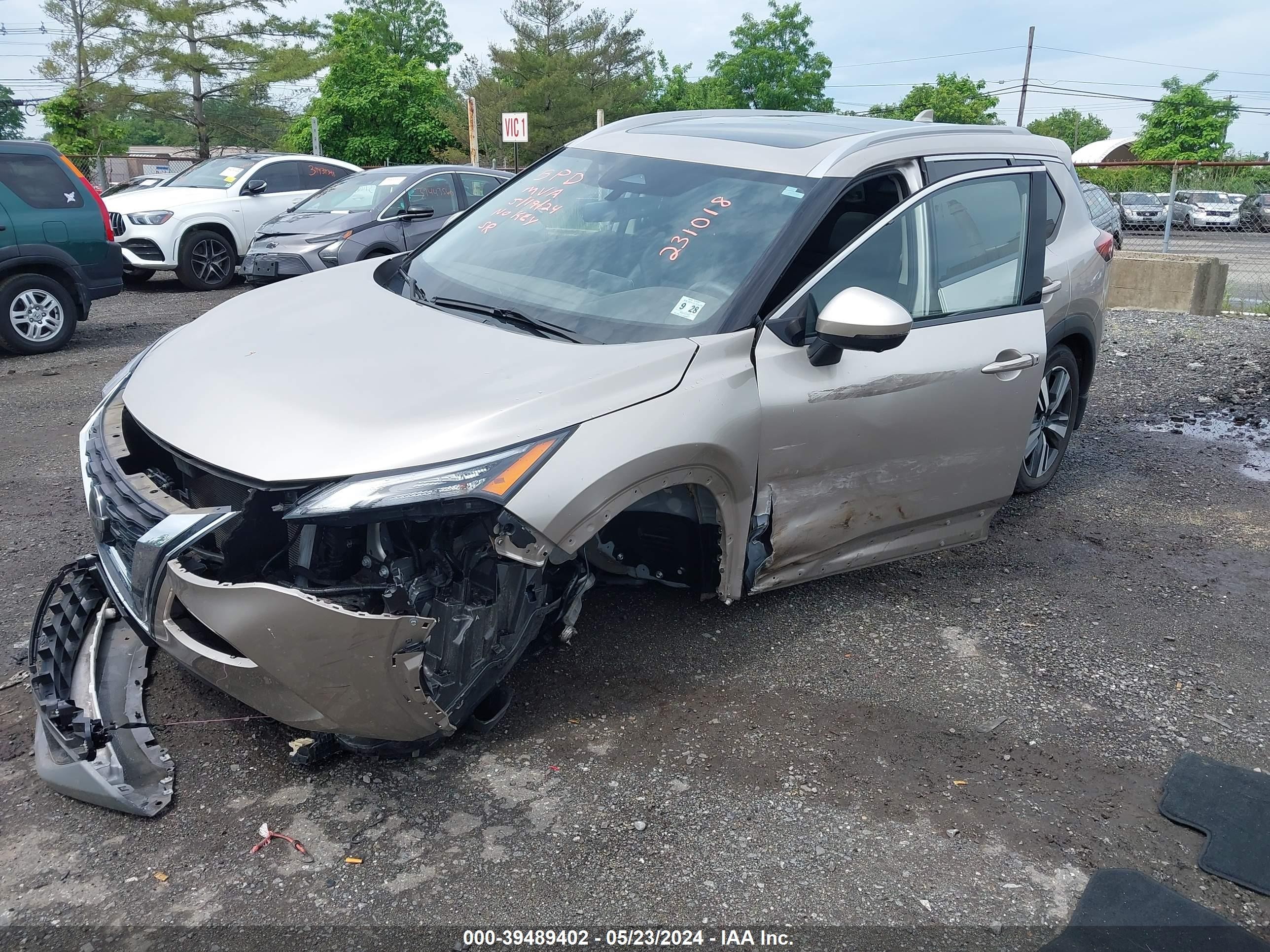 Photo 1 VIN: JN8AT3CB8MW231018 - NISSAN ROGUE 