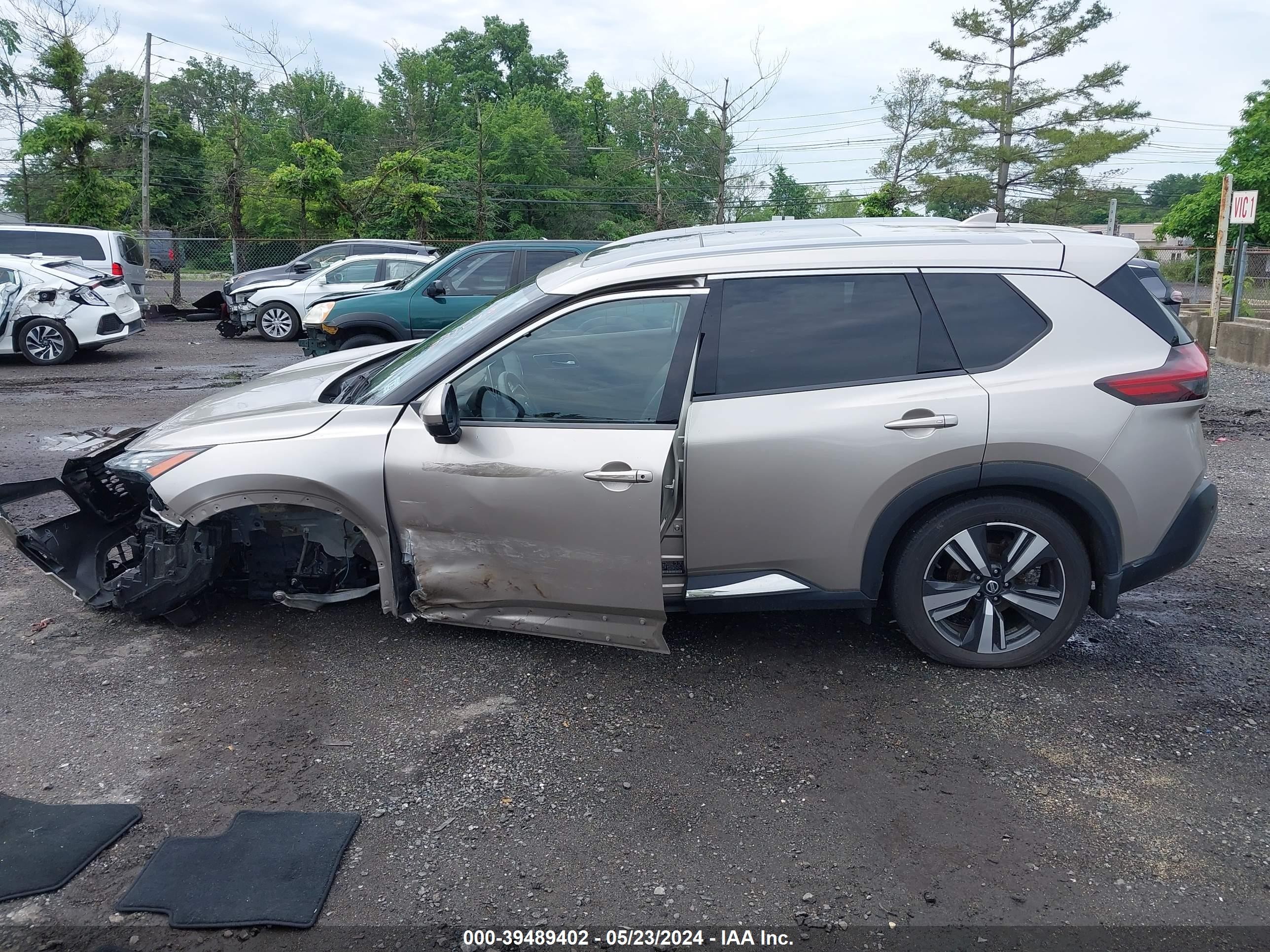 Photo 12 VIN: JN8AT3CB8MW231018 - NISSAN ROGUE 