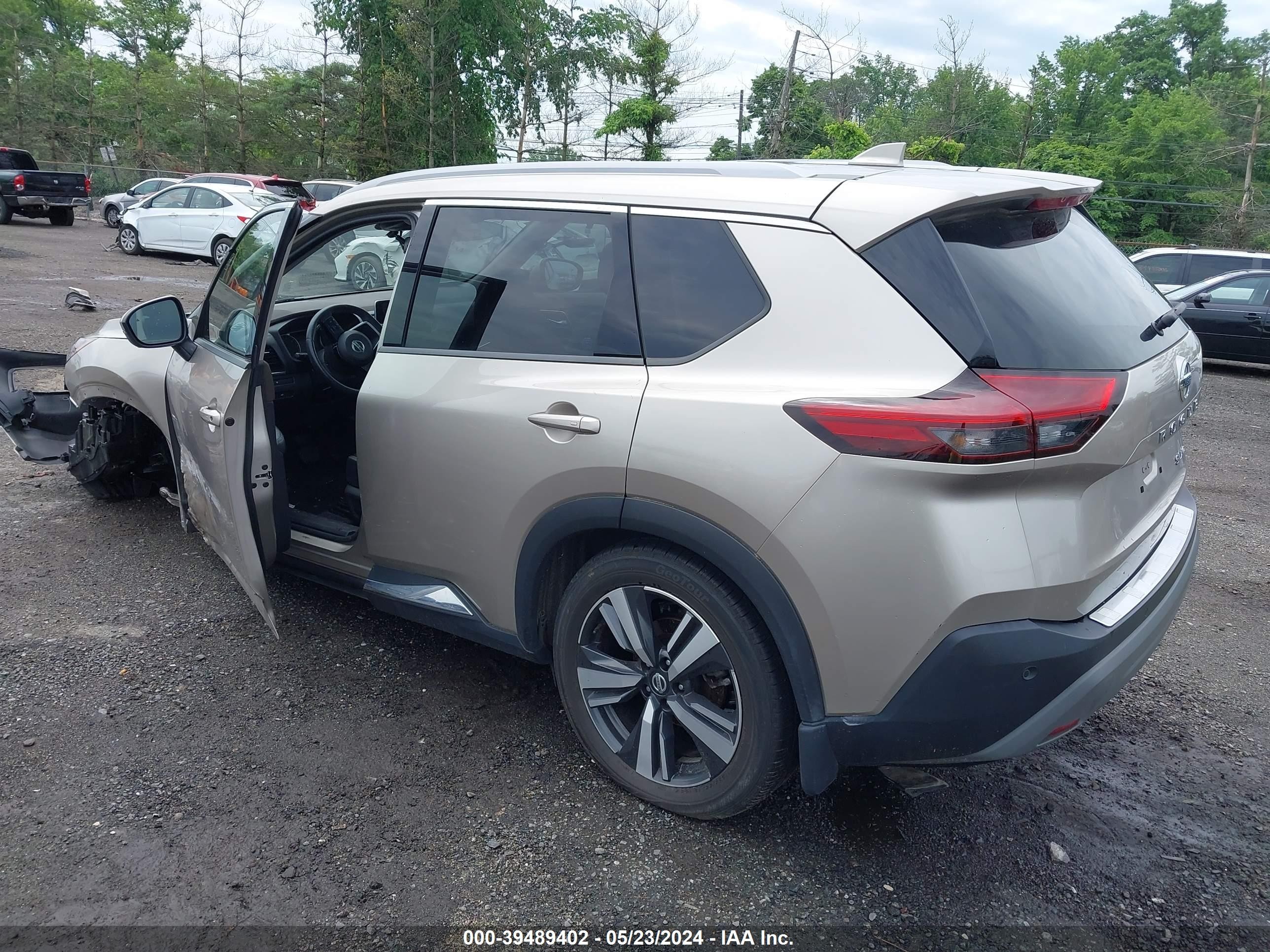 Photo 2 VIN: JN8AT3CB8MW231018 - NISSAN ROGUE 