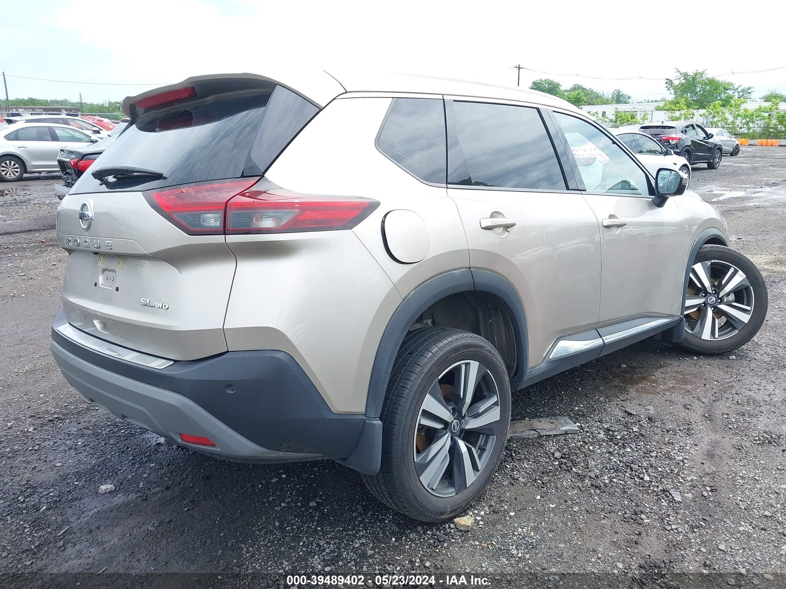 Photo 3 VIN: JN8AT3CB8MW231018 - NISSAN ROGUE 