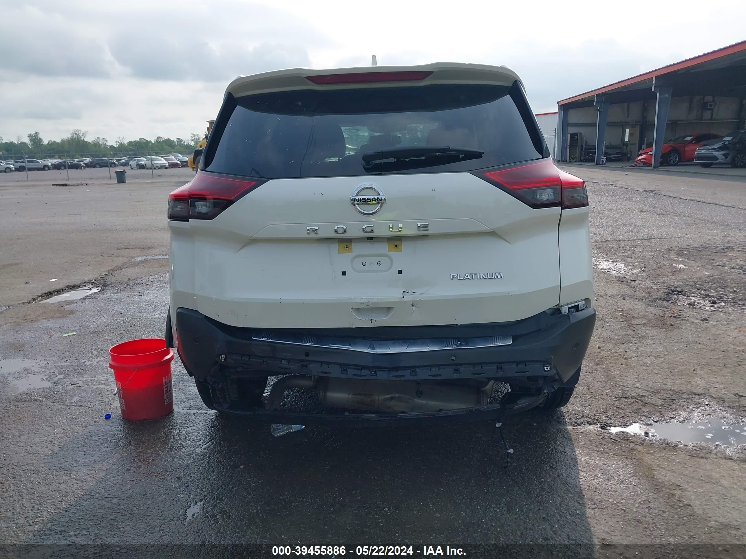 Photo 15 VIN: JN8AT3DC7MW105773 - NISSAN ROGUE 