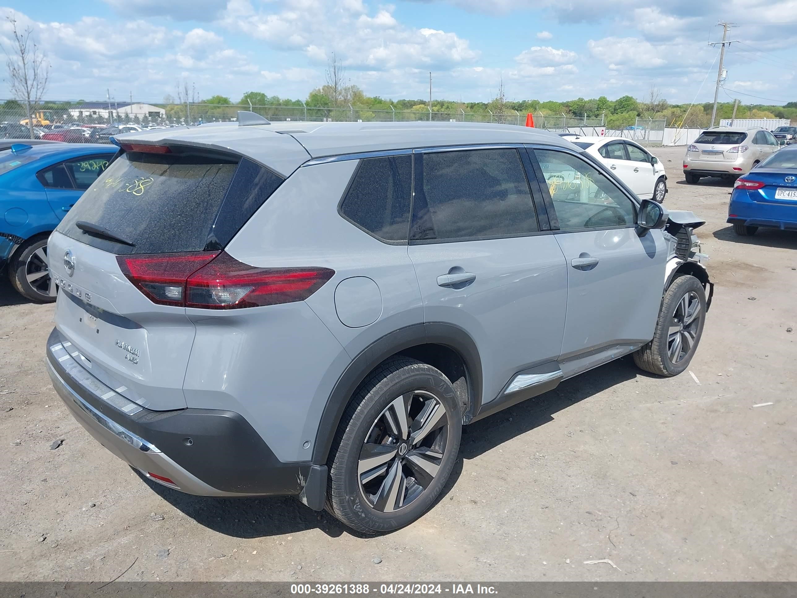 Photo 3 VIN: JN8AT3DD4MW312162 - NISSAN ROGUE 