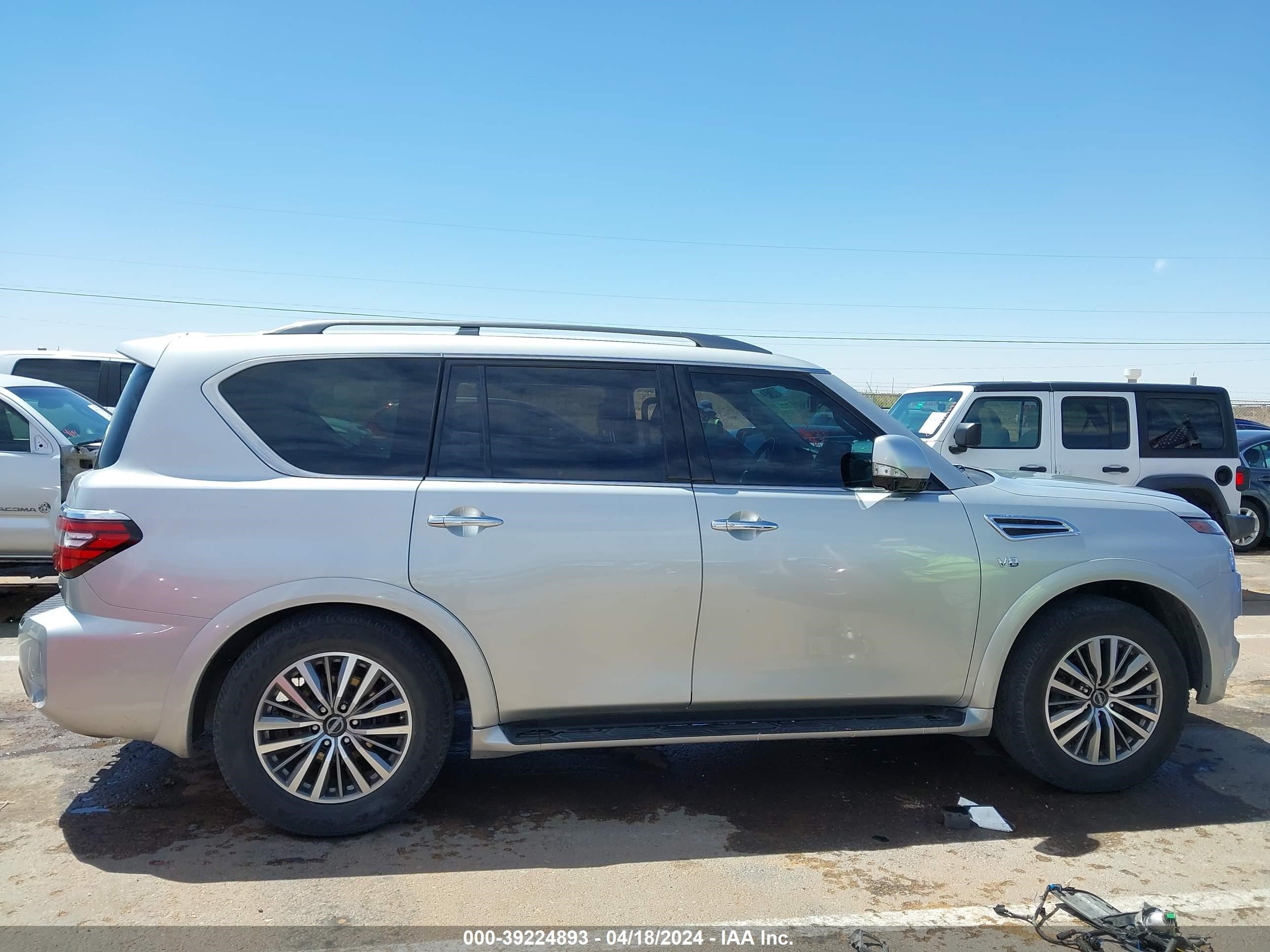 Photo 12 VIN: JN8AY2BA5M9373202 - NISSAN ARMADA 