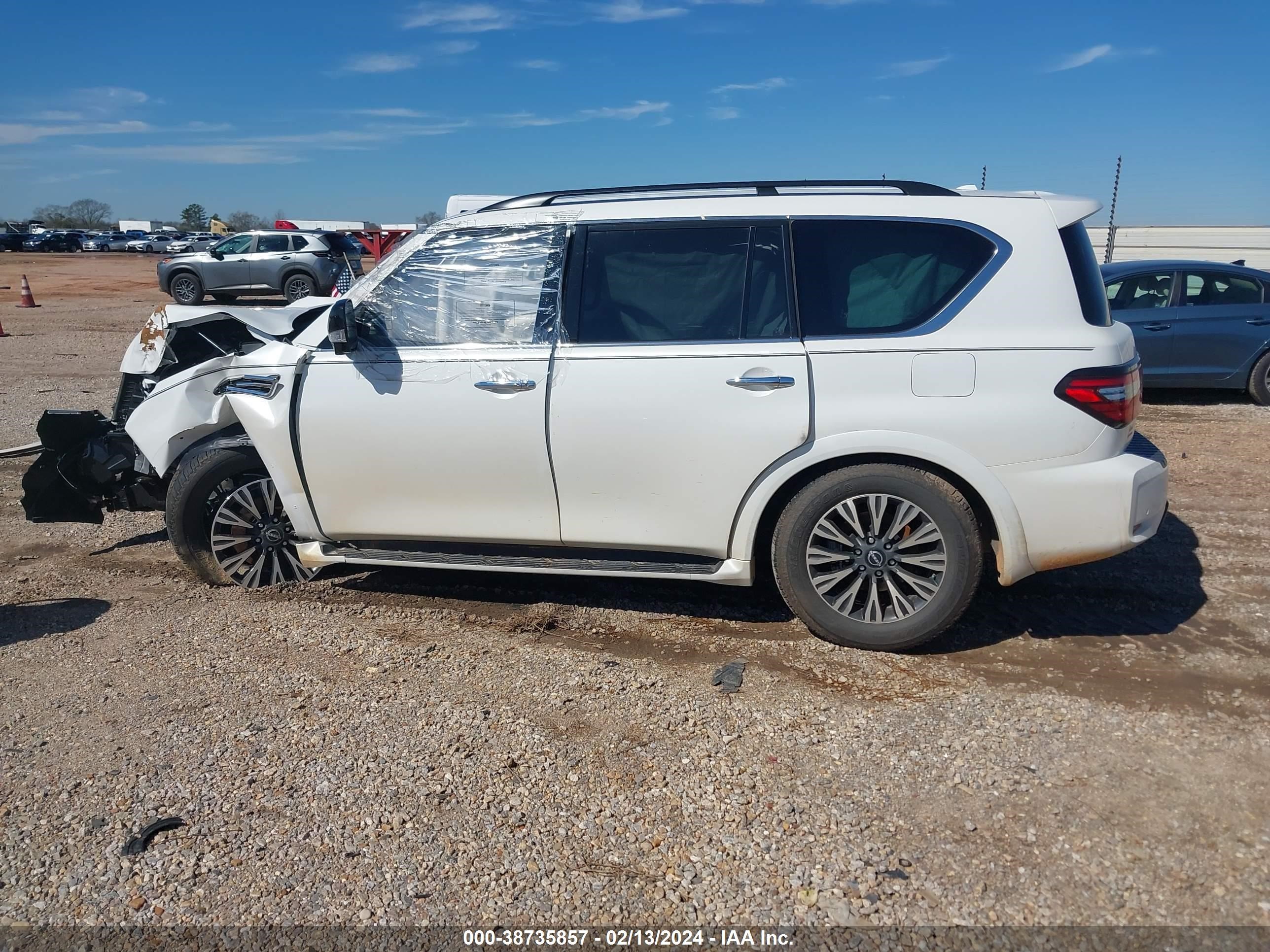 Photo 12 VIN: JN8AY2BAXP9404786 - NISSAN ARMADA 