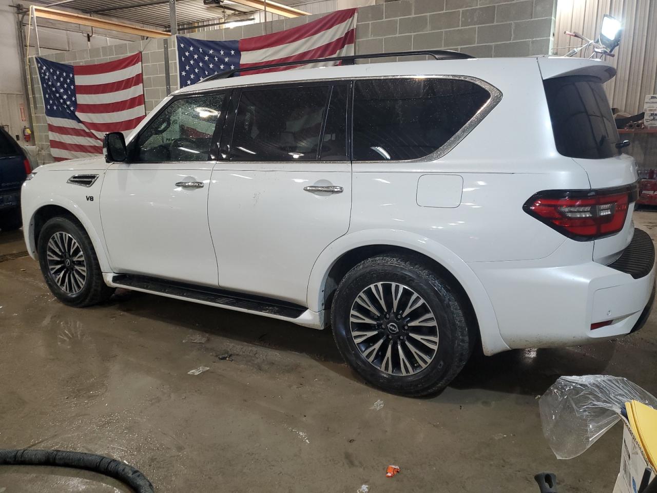 Photo 1 VIN: JN8AY2BB9N9813755 - NISSAN ARMADA 