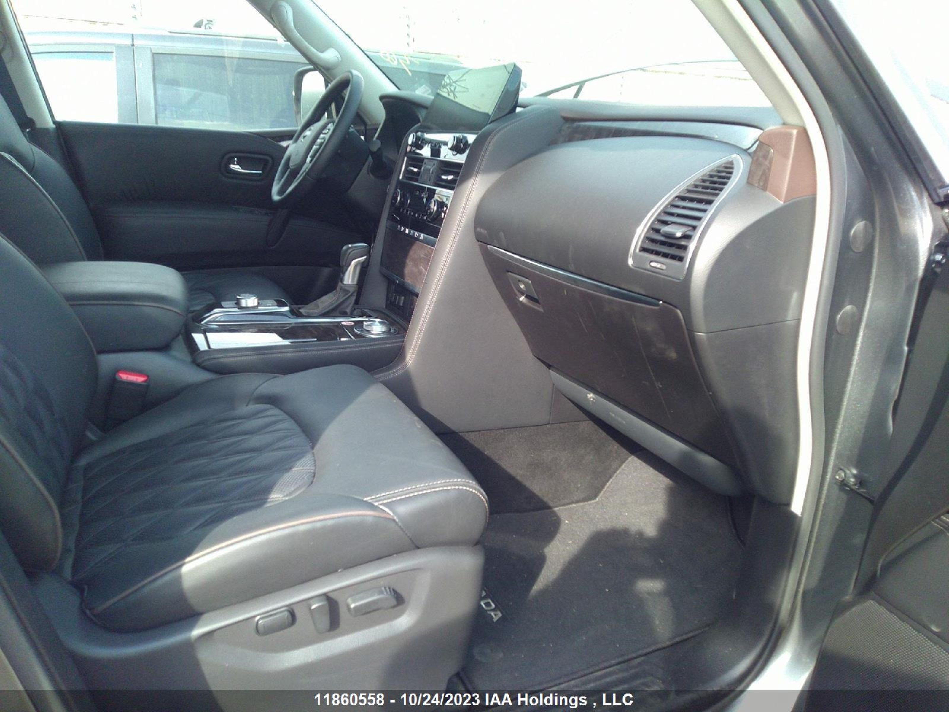 Photo 4 VIN: JN8AY2CD2P9693350 - NISSAN ARMADA 