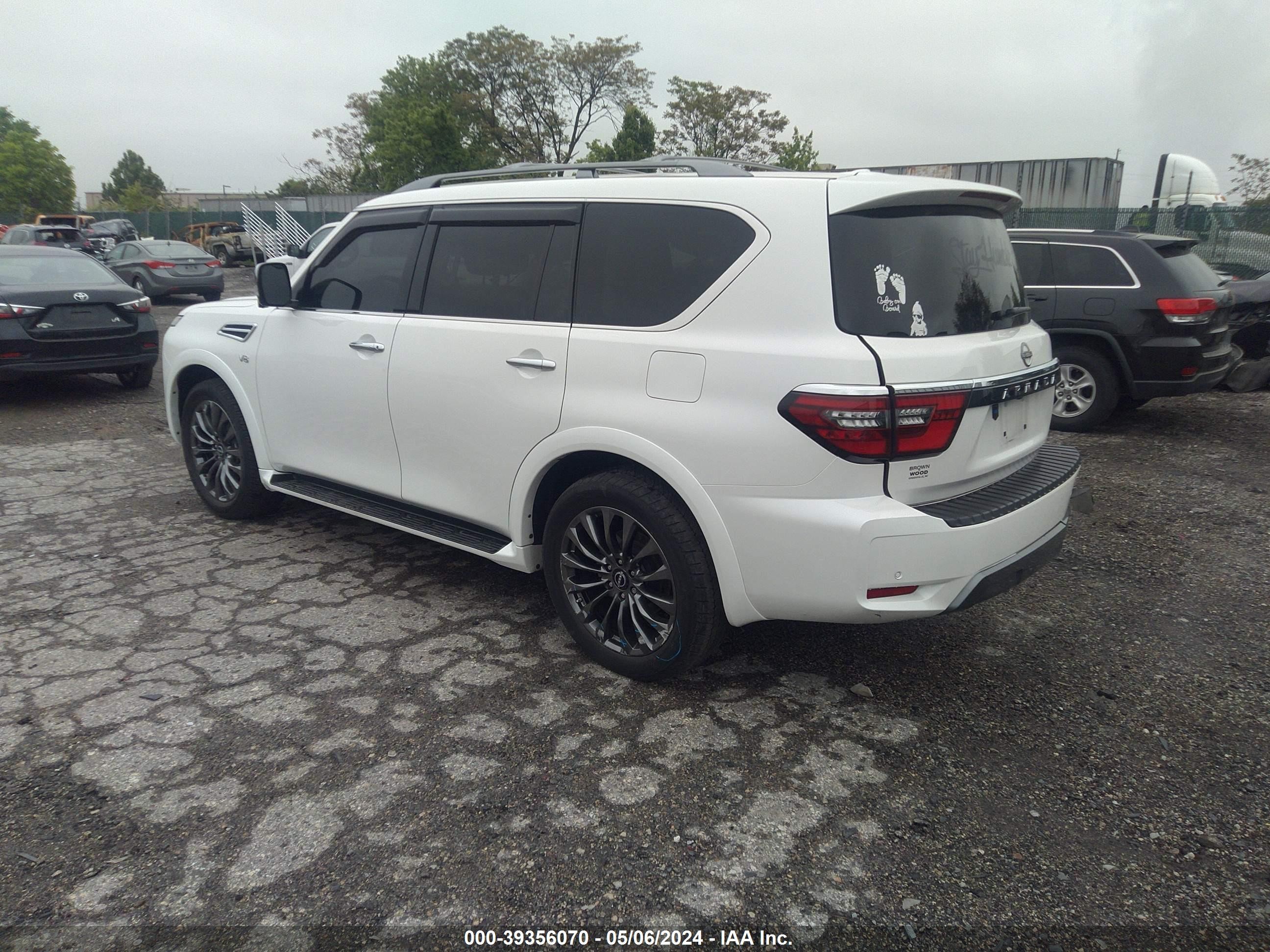 Photo 2 VIN: JN8AY2DA6M9370581 - NISSAN ARMADA 