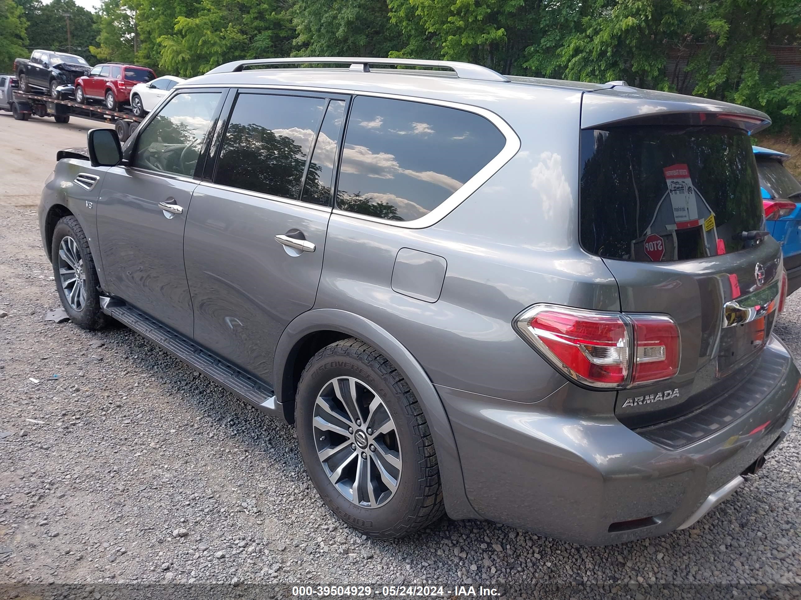 Photo 2 VIN: JN8AY2NC0J9552787 - NISSAN ARMADA 