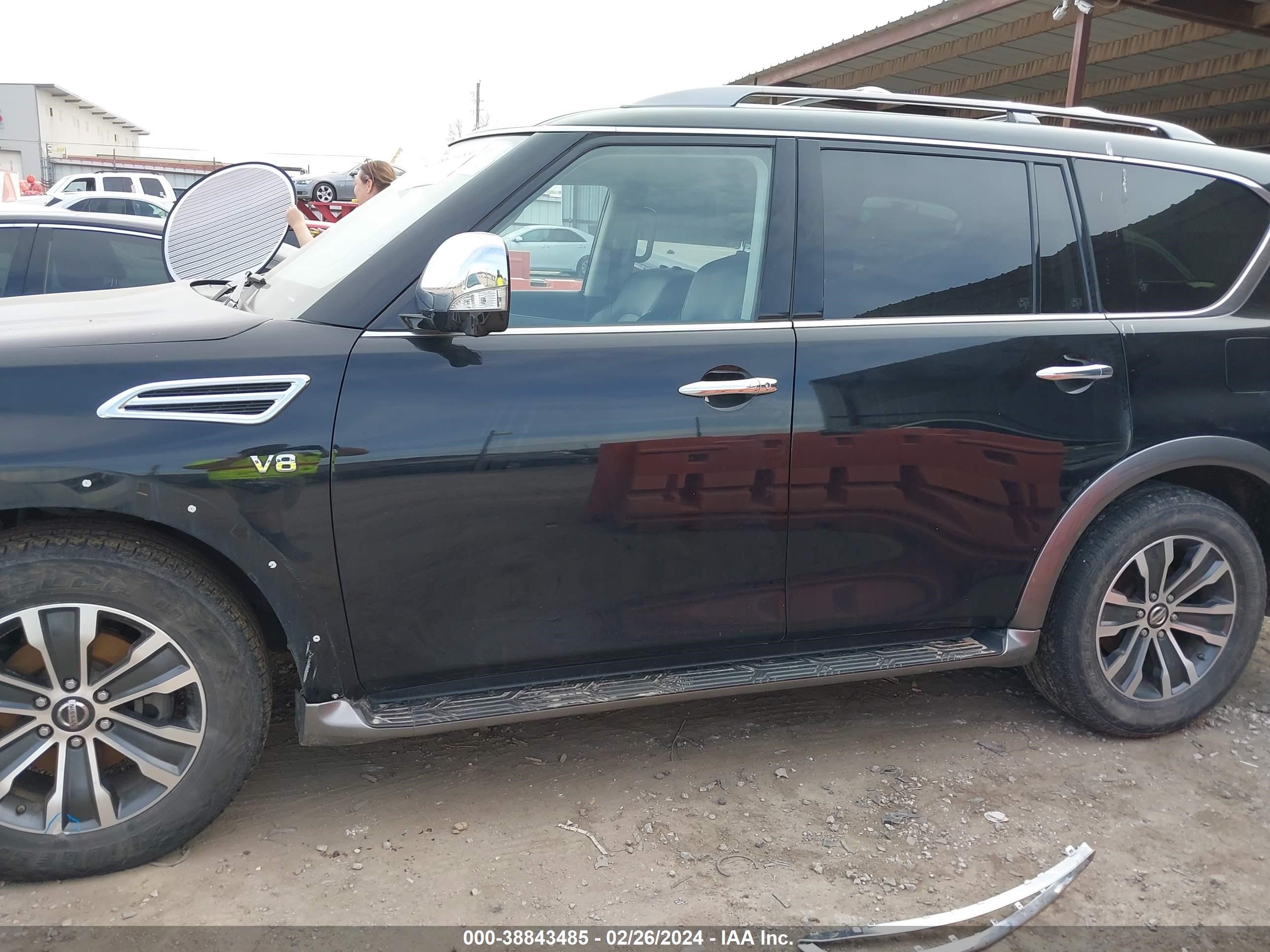 Photo 13 VIN: JN8AY2NC2K9581791 - NISSAN ARMADA 